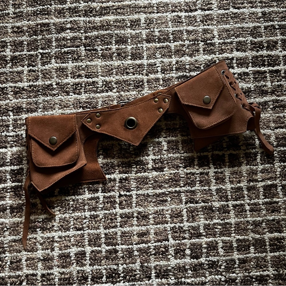 Vintage Brown Leather Belt Bag